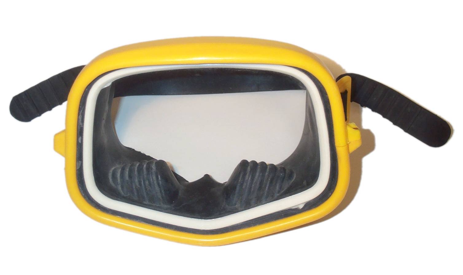 Snorkelling mask.jpg
